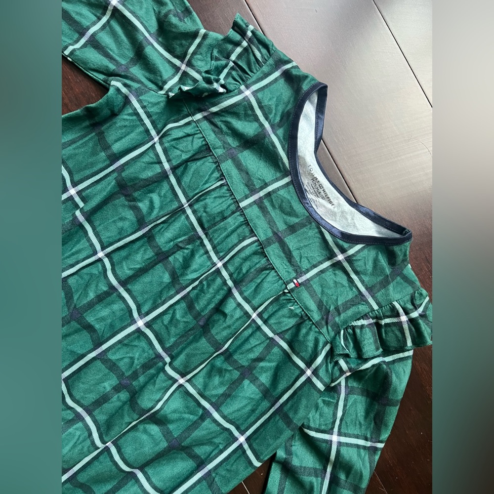 Girls plaid Tommy Hillfiger Night Gown size M/8/10